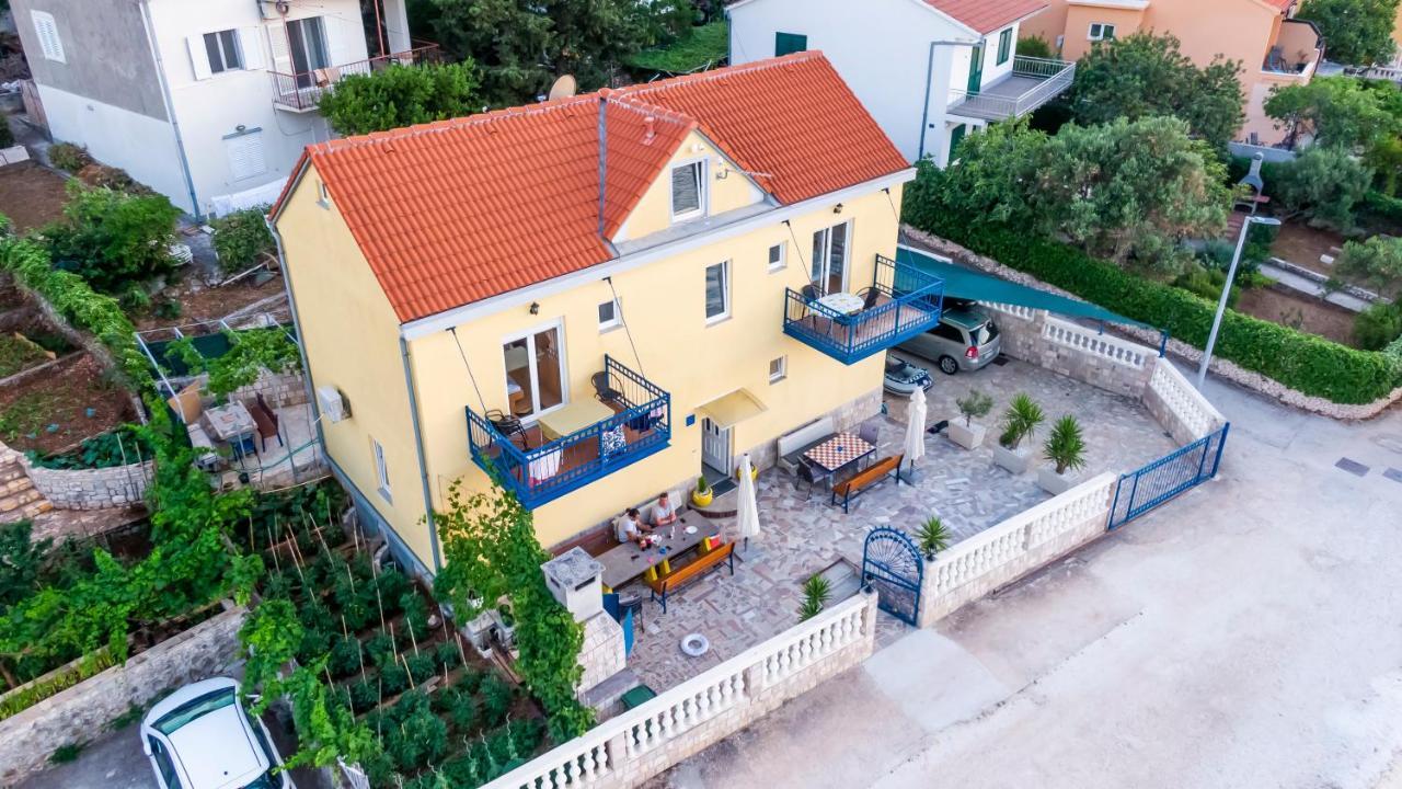 Planikovica Apartments Трогир Екстериор снимка