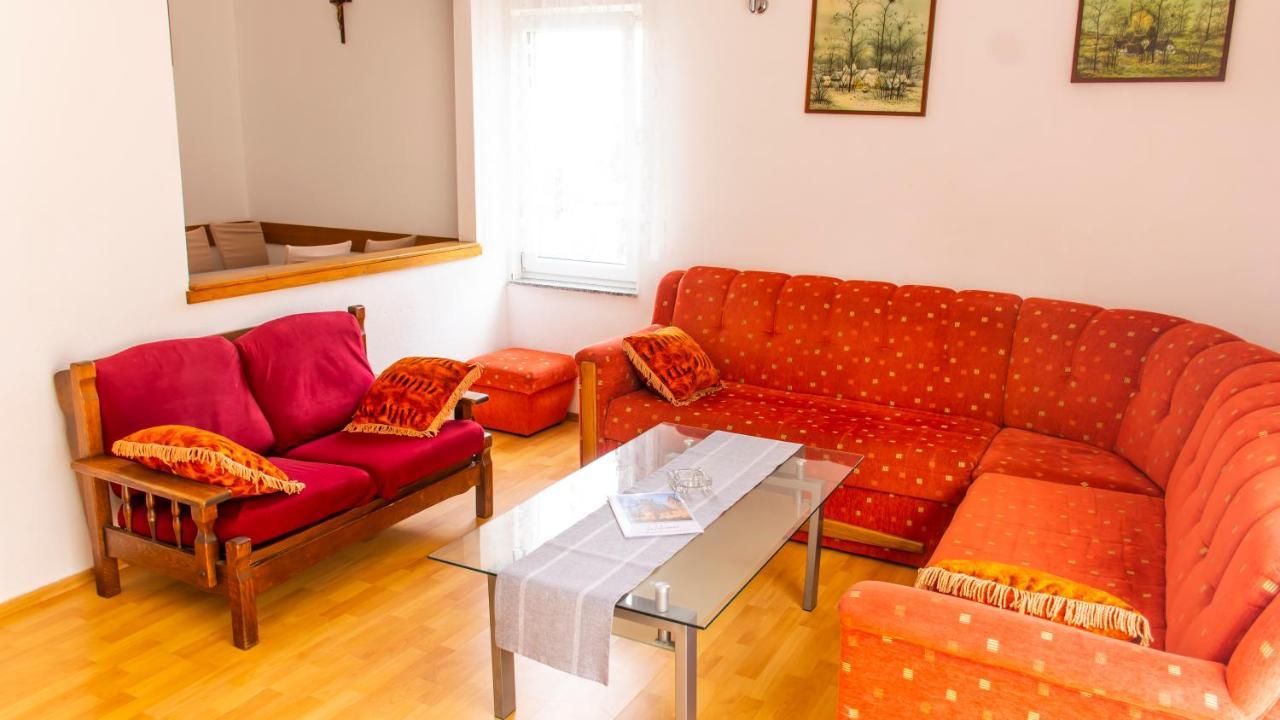 Planikovica Apartments Трогир Екстериор снимка